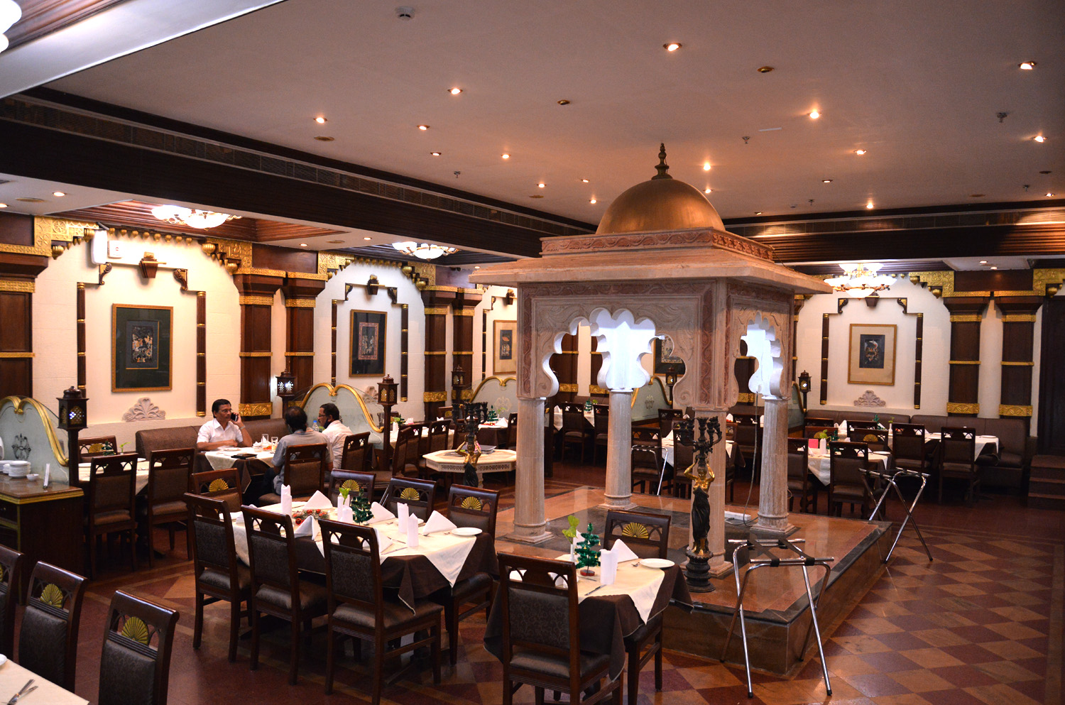 Bandhej – Our Multi- cuisine Restaurant